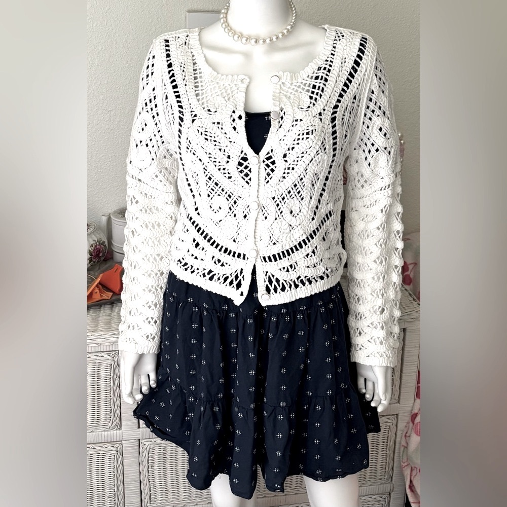 Ultra Pink Cardigan All Cotton Crochet Button Down Long Sleeve White Size S NWT
